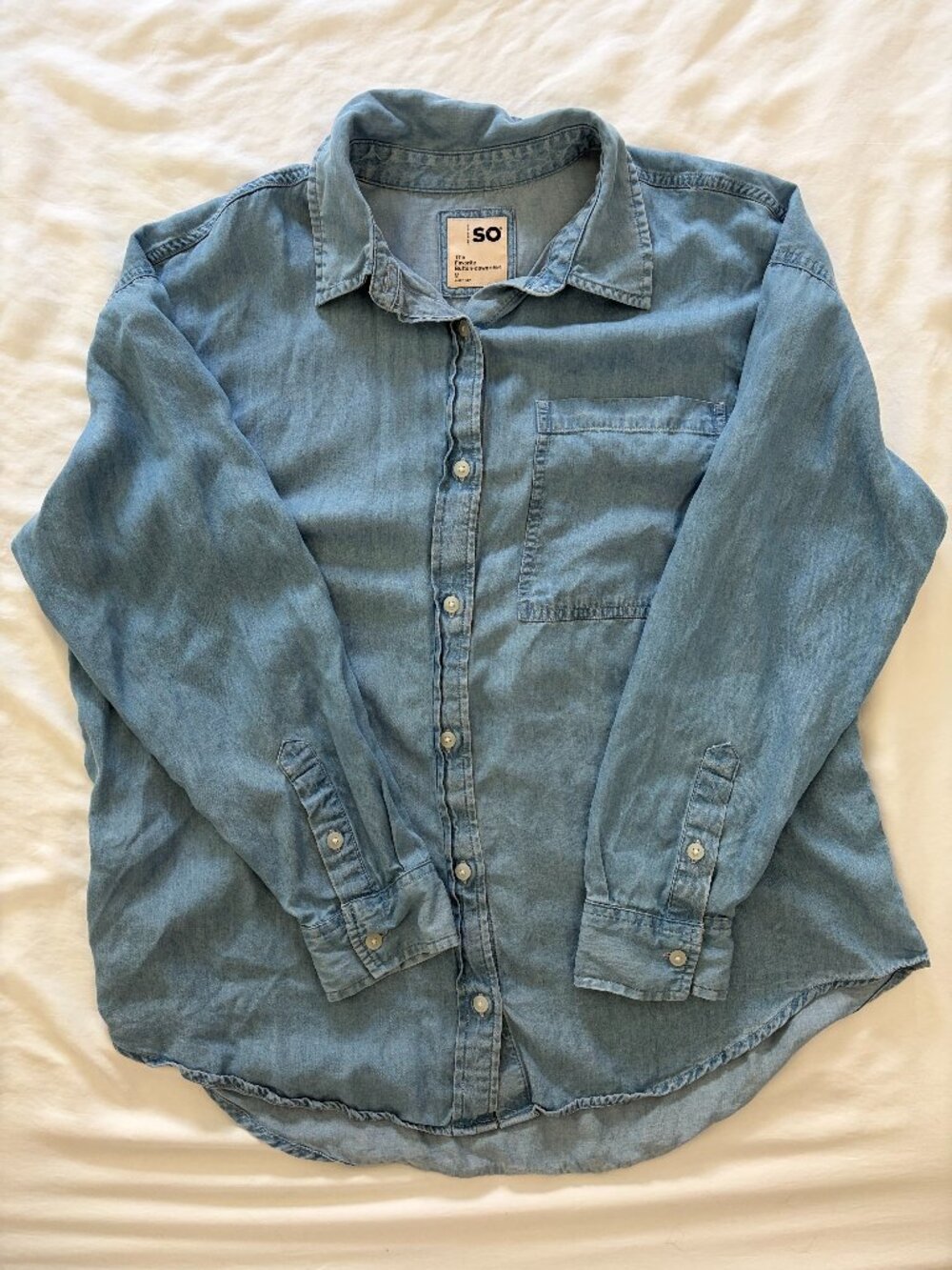 Denim Chambray Button Down Shirt Size M